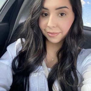 Meet your Posher, Genevieve grace